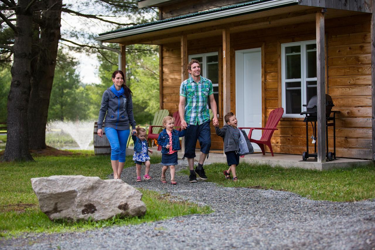 Chalets Du Domaine Yamaska Bromont Εξωτερικό φωτογραφία